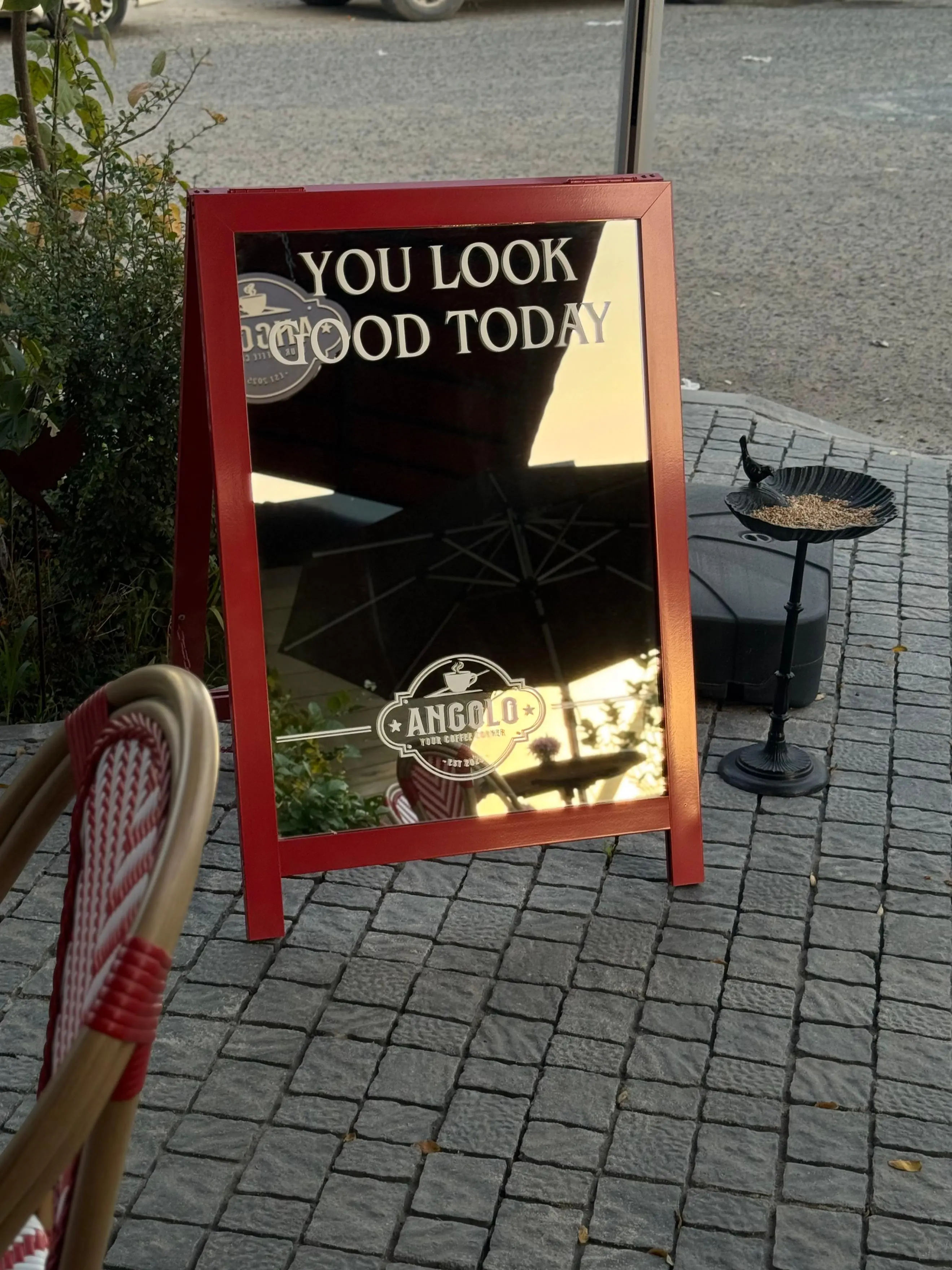 Angolo Cafe - outdoor seating