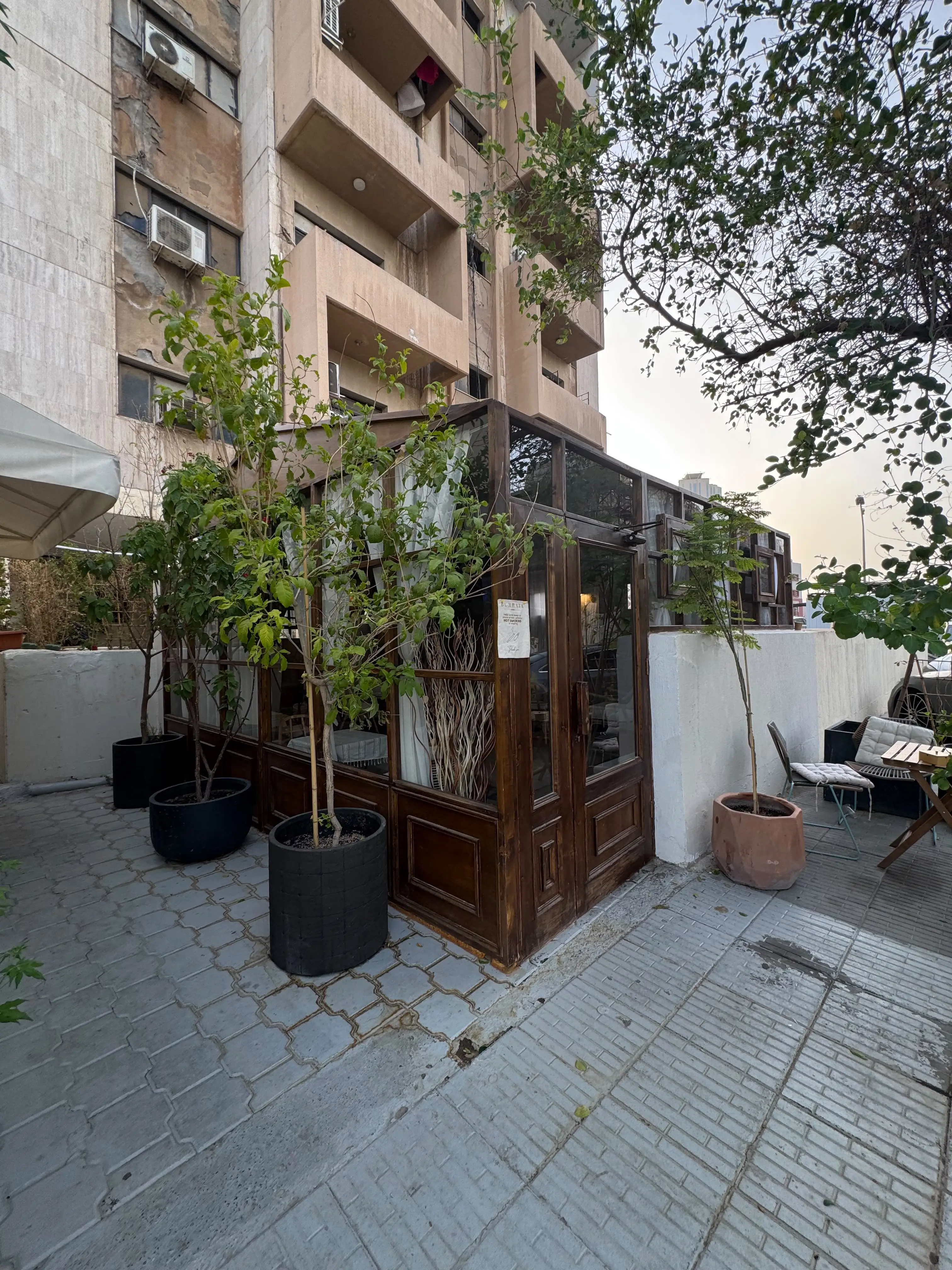 Burrata Bakery & Cafe دسمان قطعة ٣