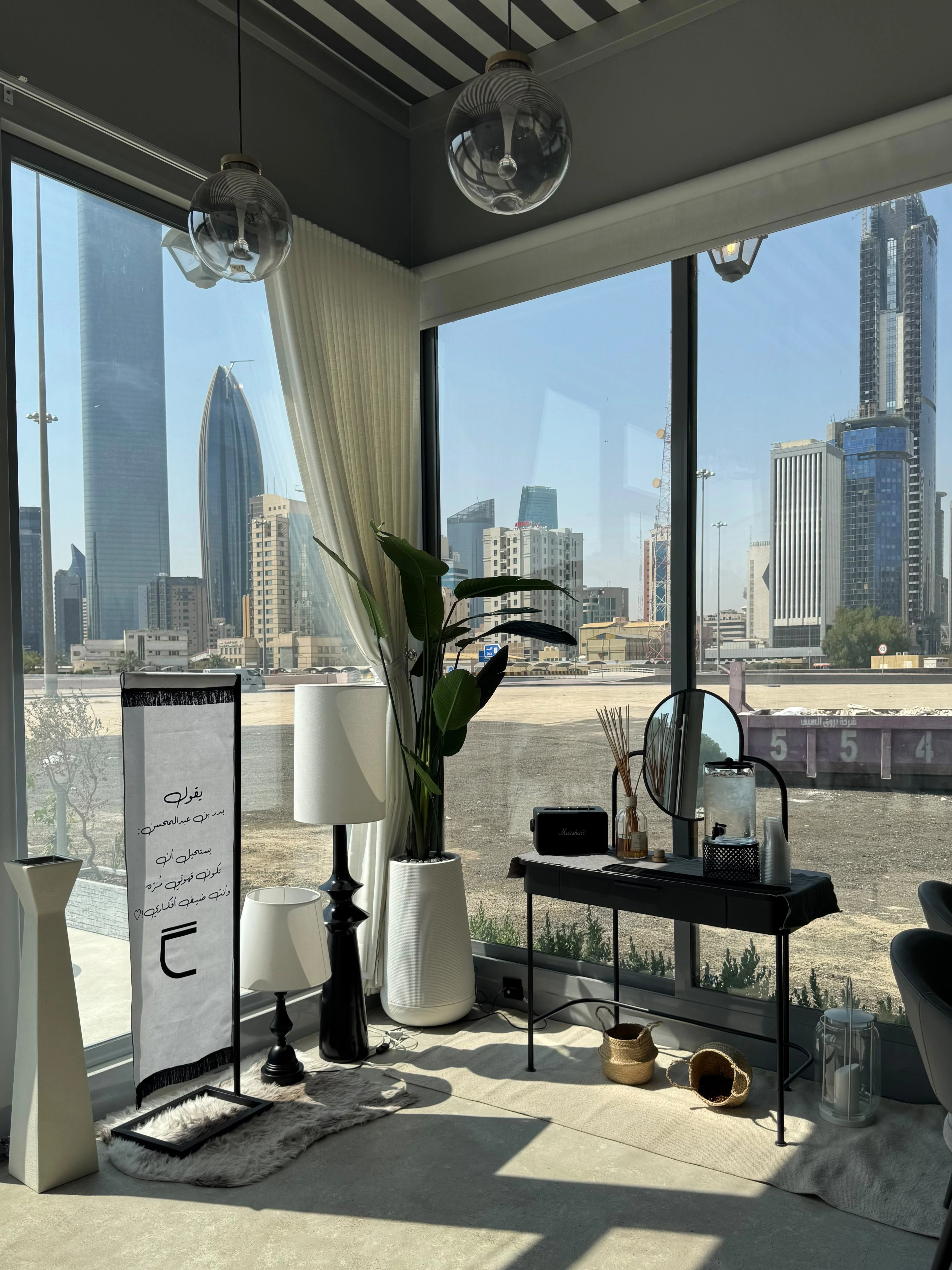 تفاصيل ديكور Crafted Cafe في دسمان