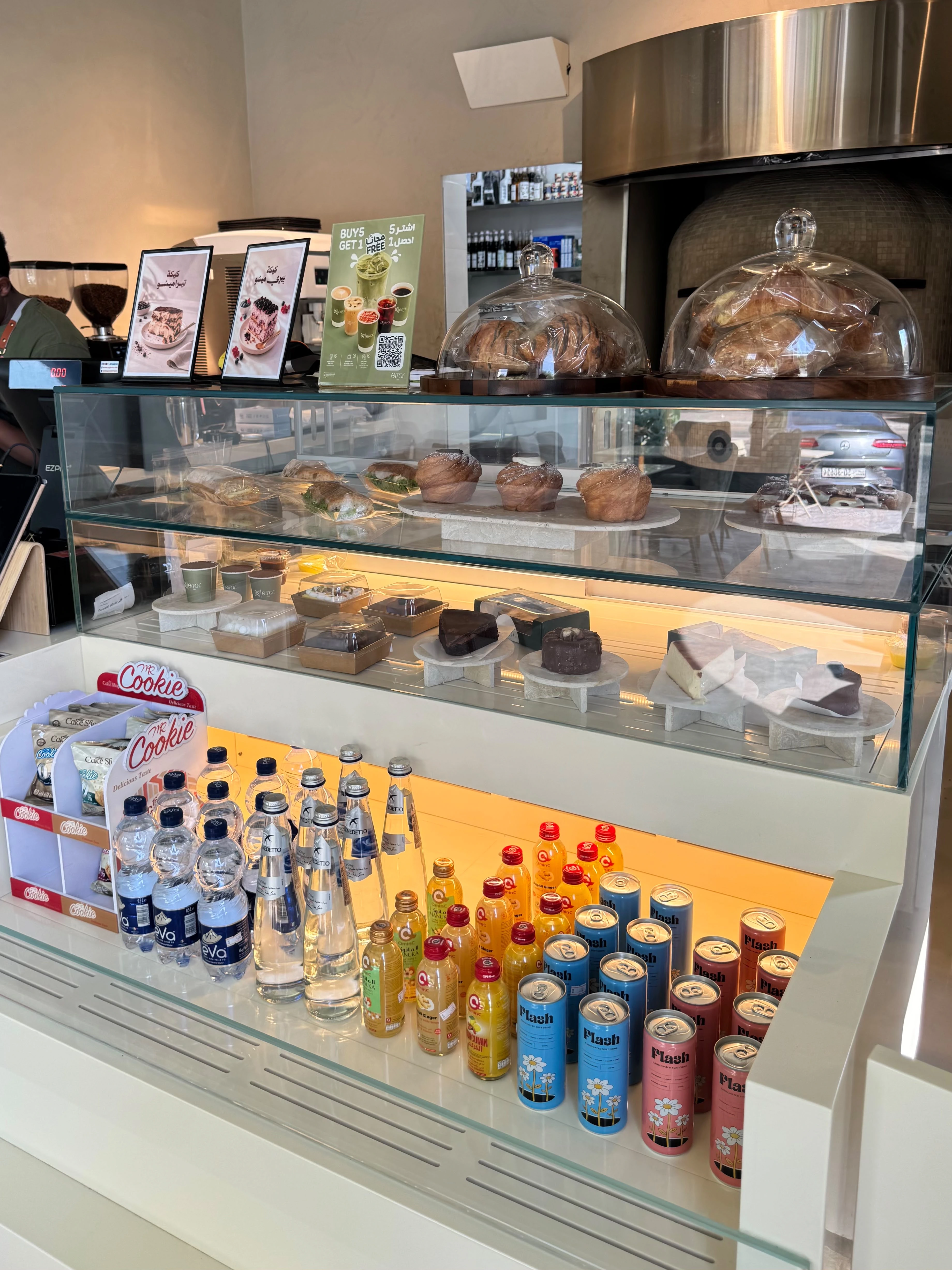 جلسات Error Cafe الداخلية والخارجية - Indoor & Outdoor