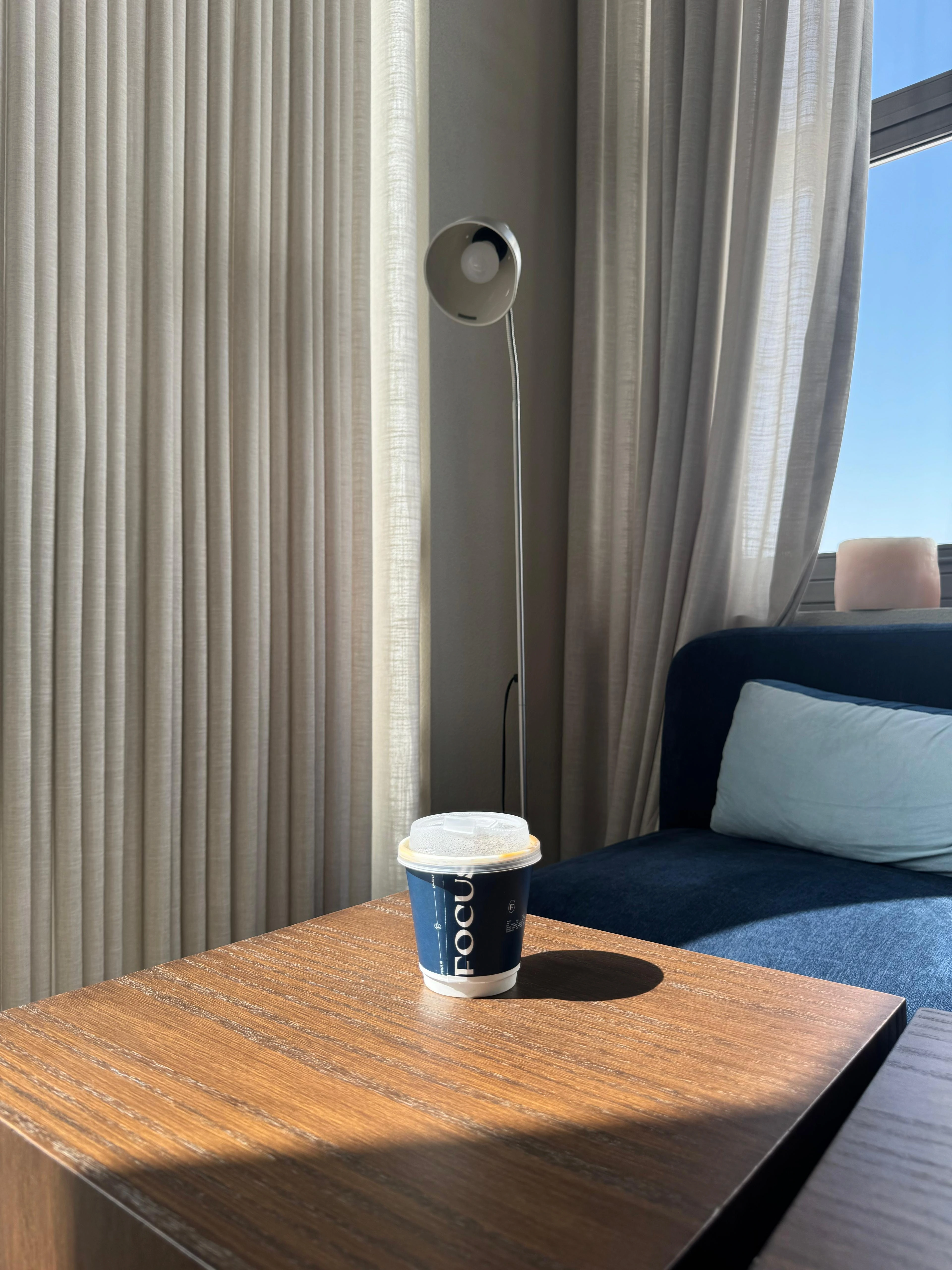 أجواء مريحة للعمل في Focus Cafe