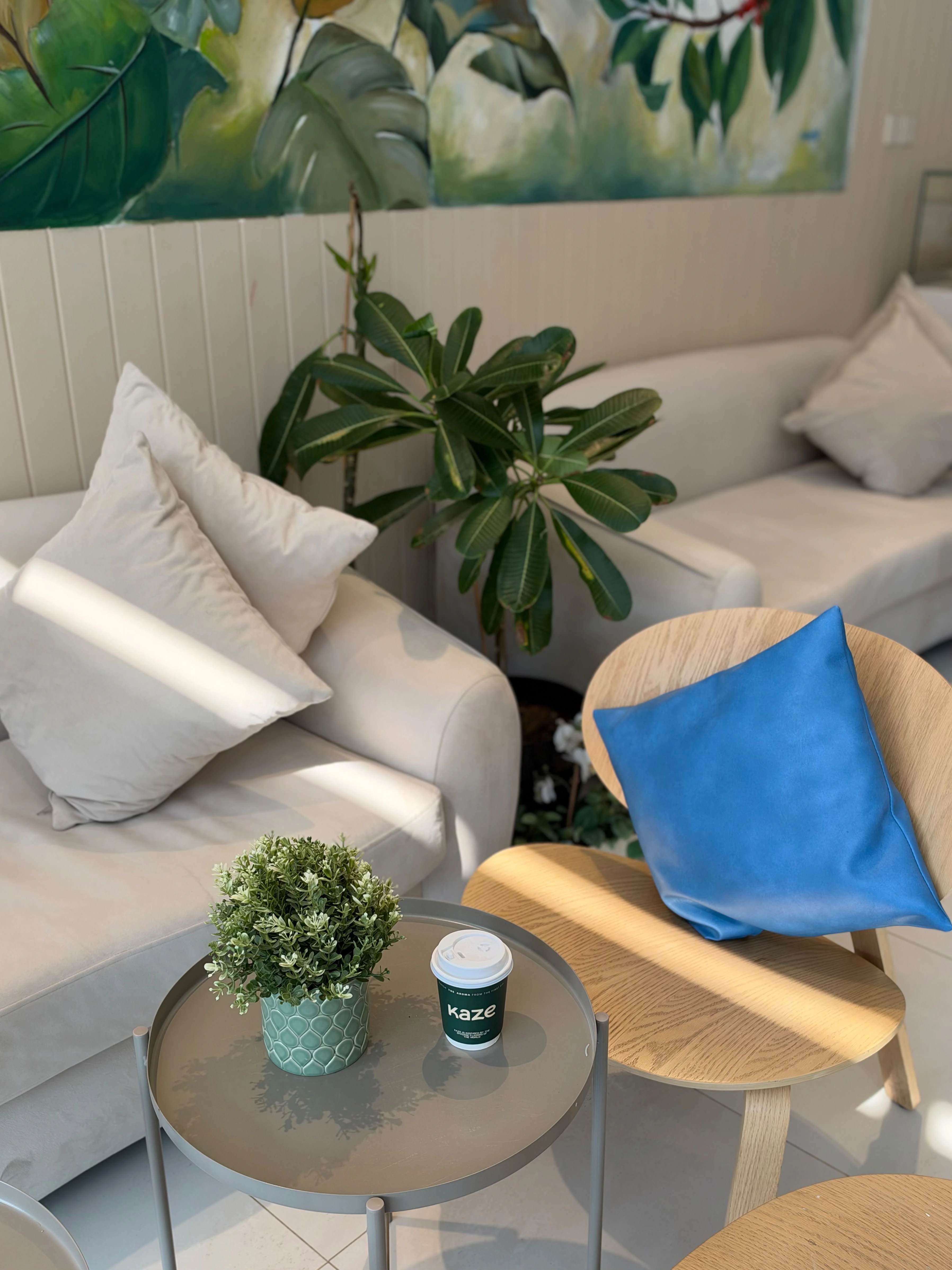 Kaze Cafe - قعدة indoor & outdoor