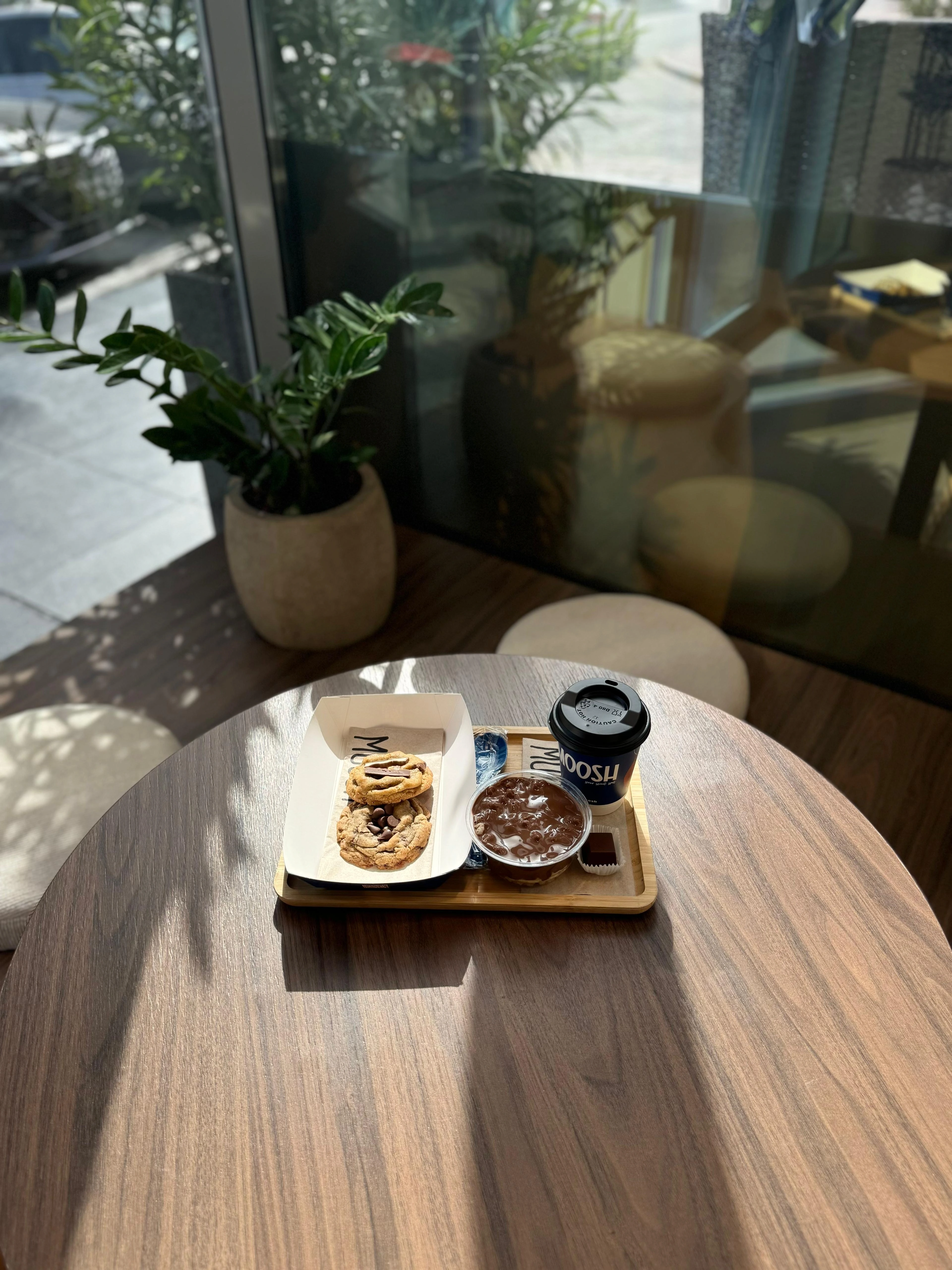 Moosh Cafe Kuwait - Desserts and Coffee