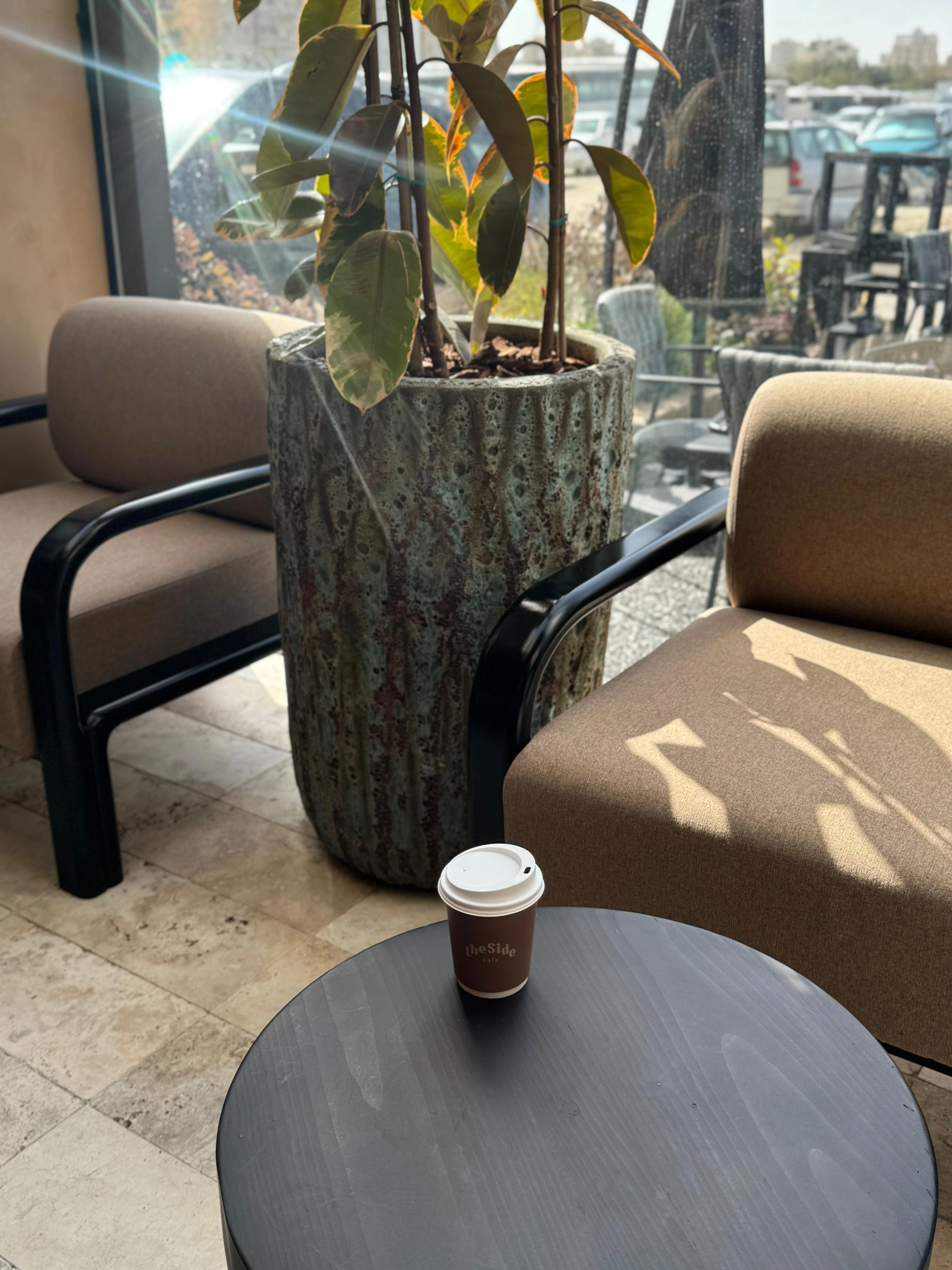 تصميم الكافيه الداخلي العصري