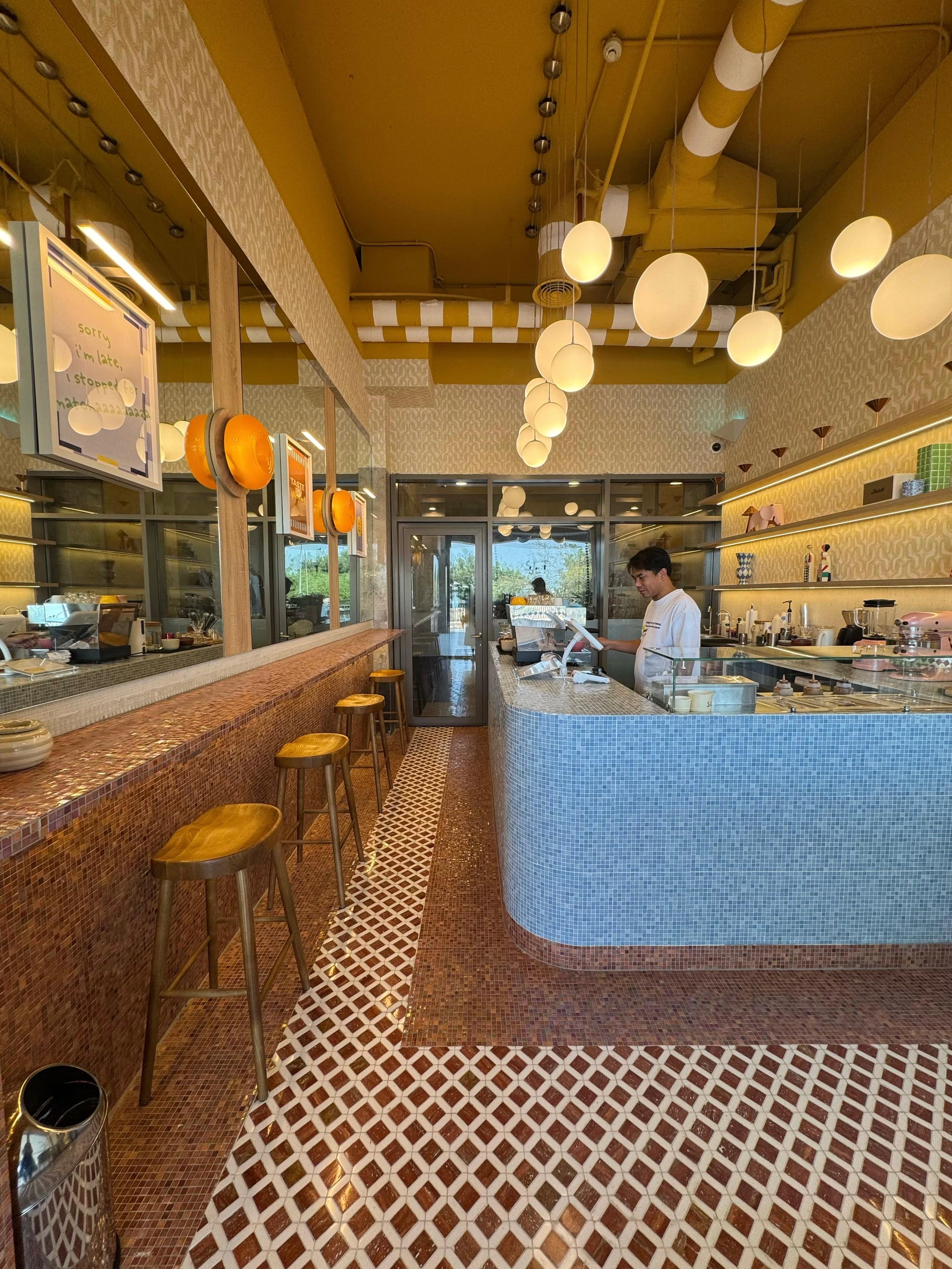 Sweet Little Thing Cafe - تصميم داخلي رائع