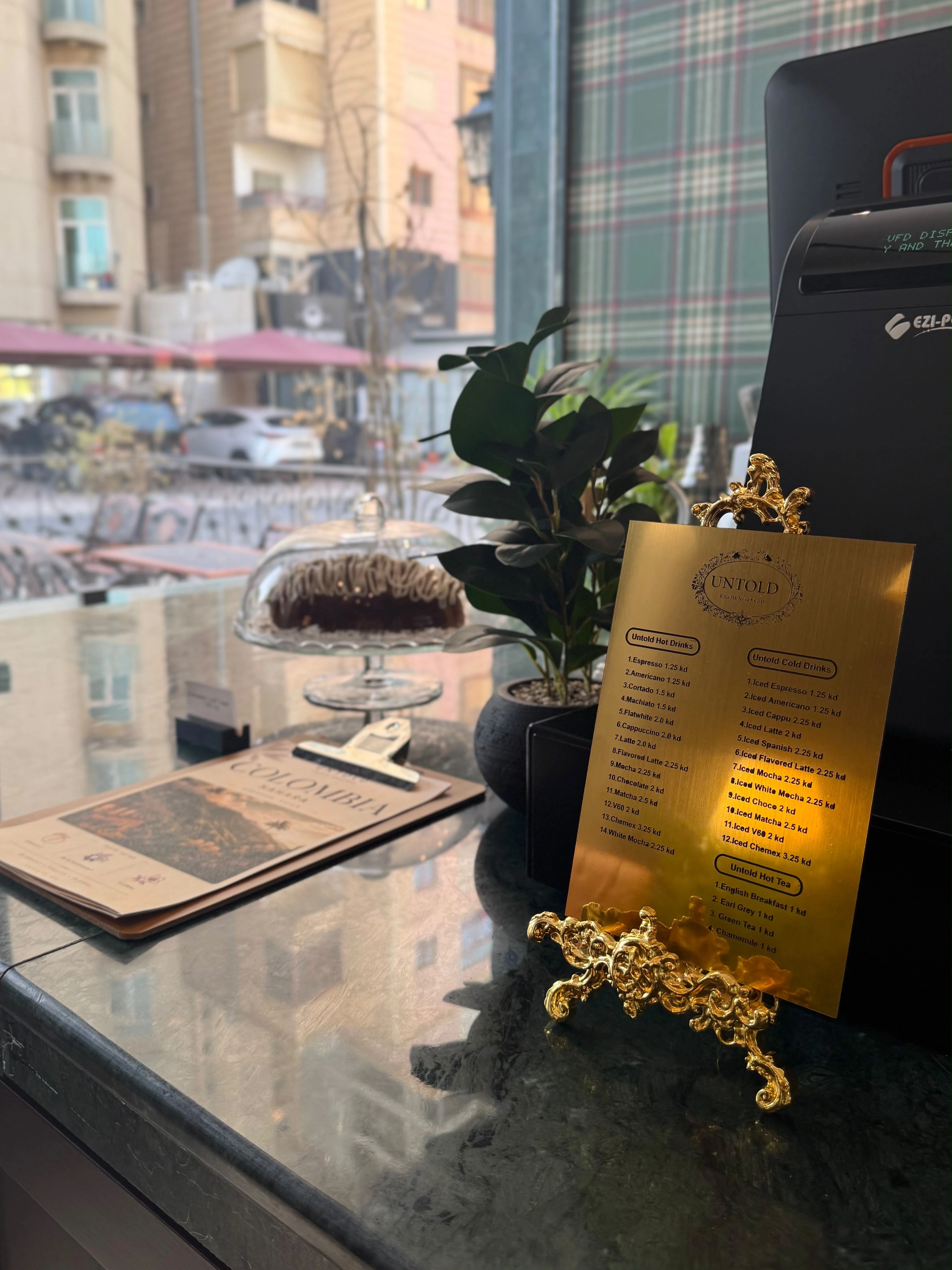 Untold Cafe الشعب البحري قطعة داخلية
